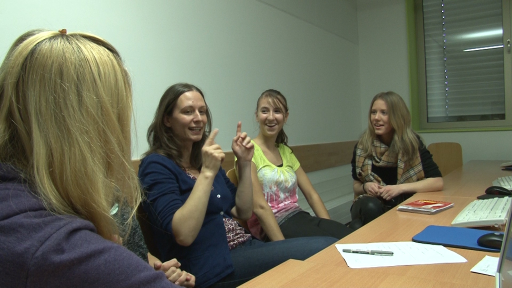 anja und moderatorinnenskalliert3