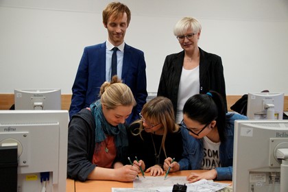 LiaRotheTanjaKaluzaThienThanhVo vl