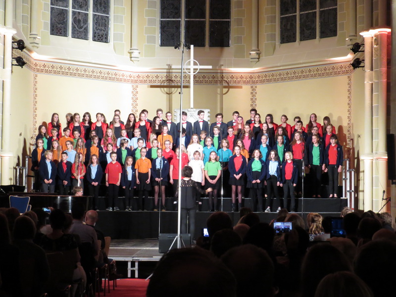 0408D5EF C8FC 40EB B8D7 07F21341EC6B