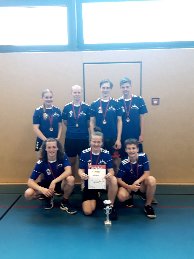 1. Platz beim Floorballturnier der 9. / 10. Klassen