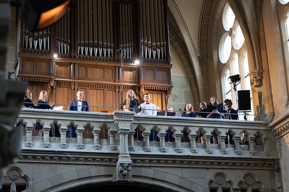 037A3D63 8780 49B8 88B2 3E212A8B411E