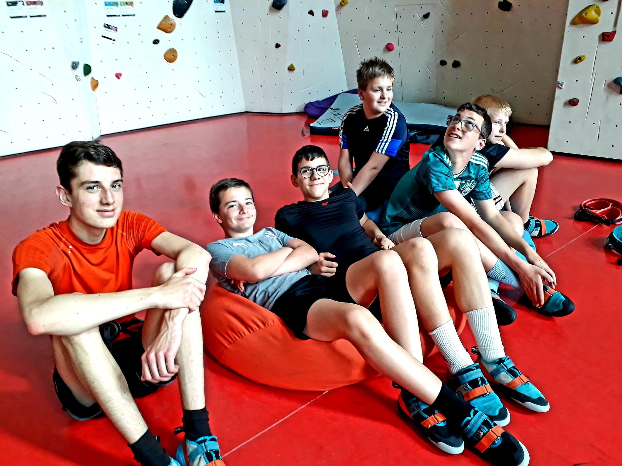 “ET hat Kopfschmerzen”, “Herztrittmacher” und “Blasenschwäche”