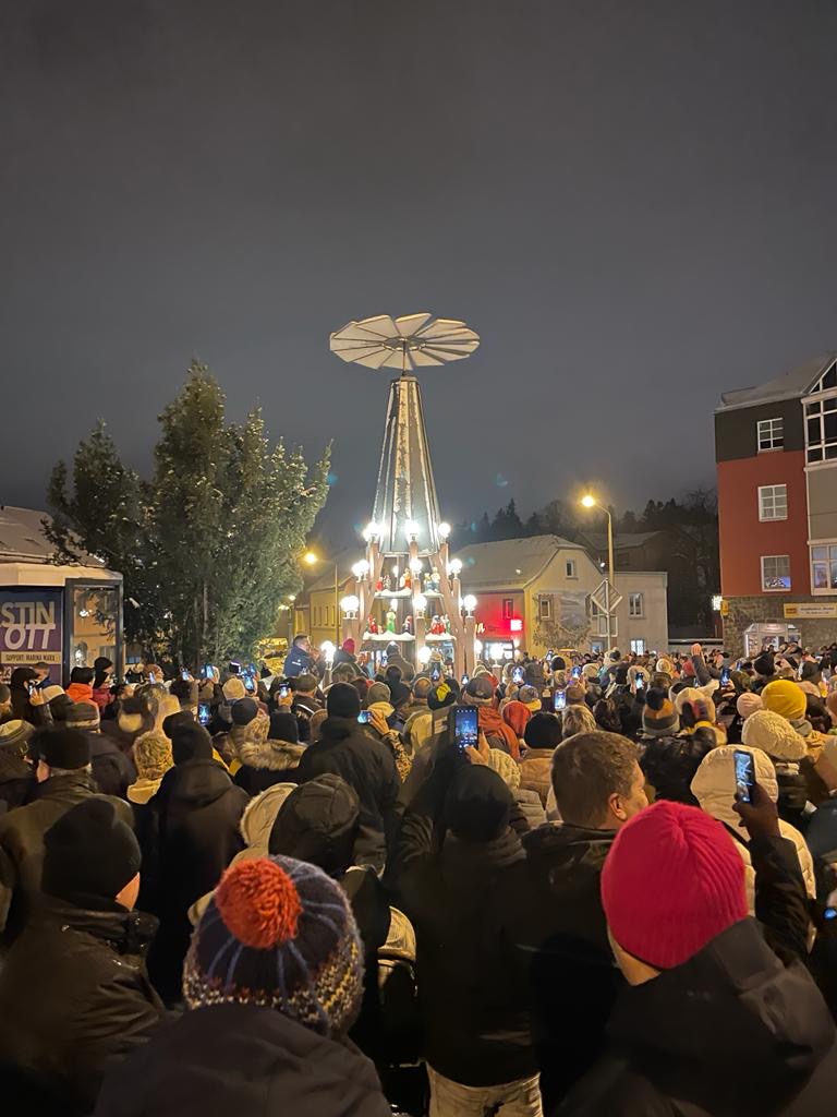 Pyramidenandrehen in Planitz