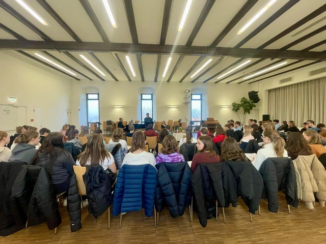 „Beruf oder Berufung“ – Opern, Konzert- und Musicalsänger im Dialog