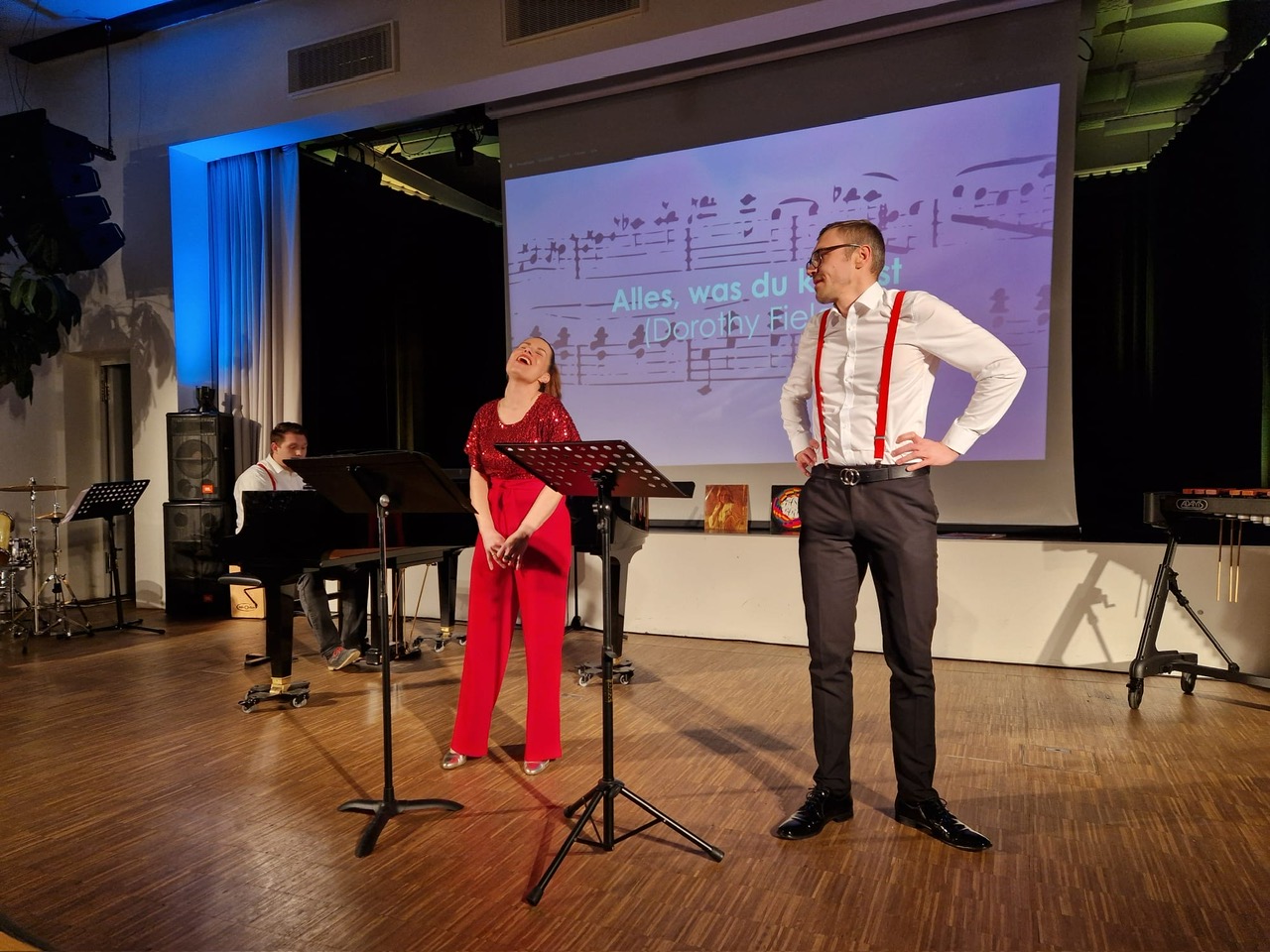 e578b9cc 3e4e 4499 a273 8610b8cd9336