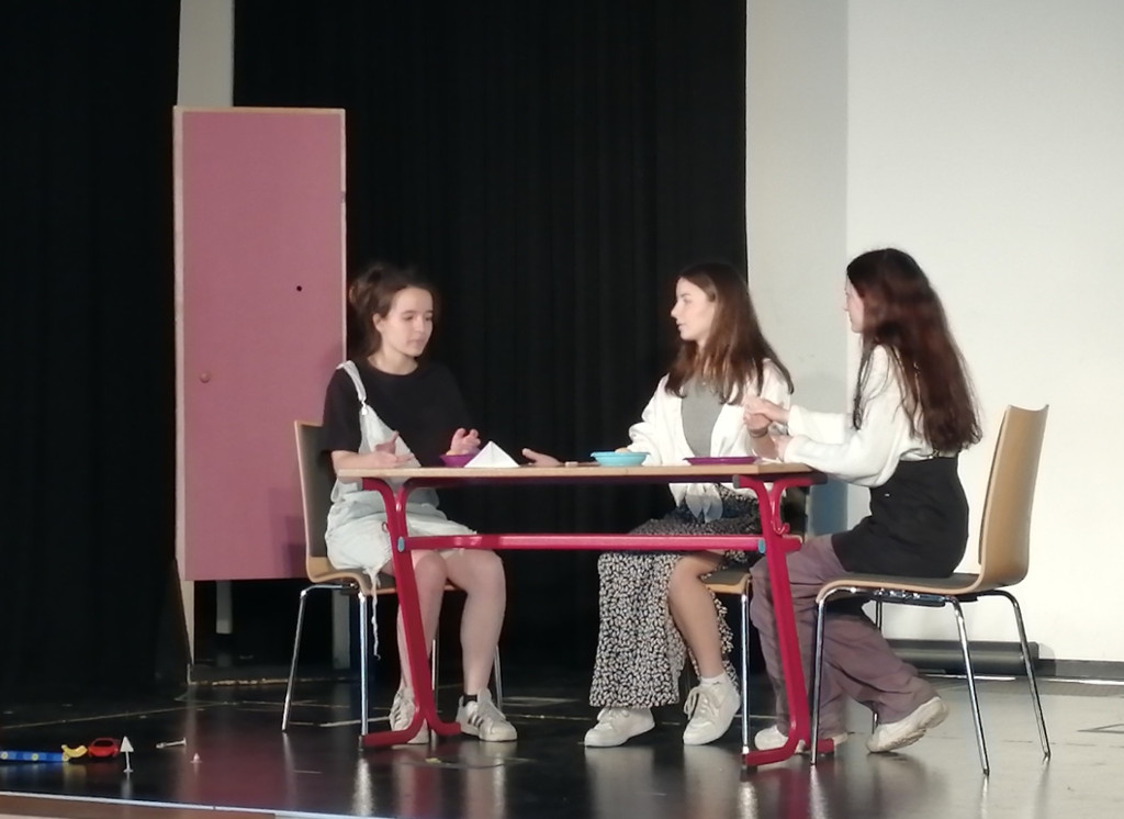 „Beziehungen“ im Wandel der Zeiten