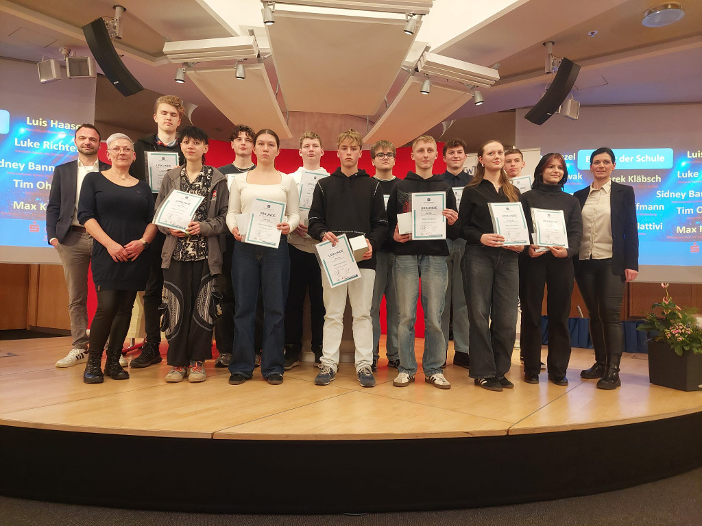 WhatsApp Image 2025 02 12 at 21.23.561