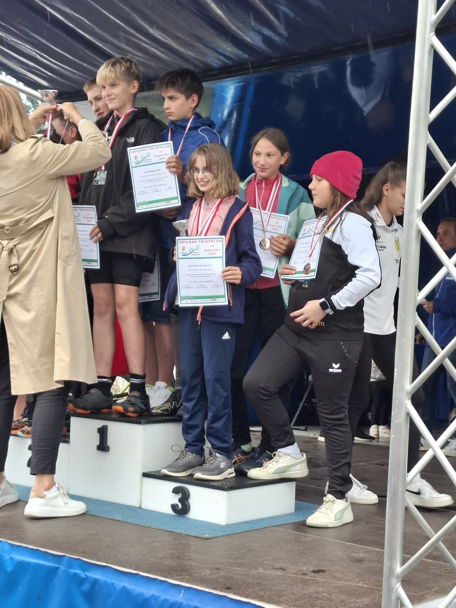 187af030 153e 4d8d aa99 ee5d1b524f25