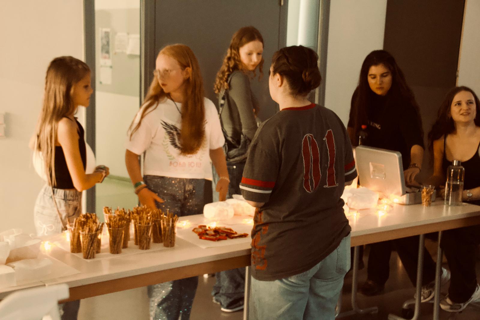 PHOTO 2025 10 02 19 10 20 2